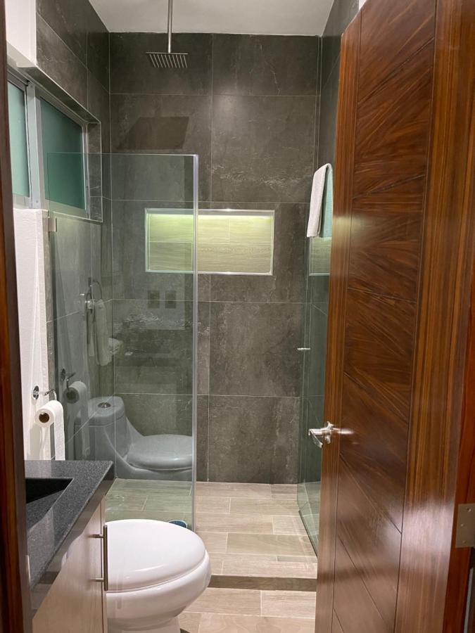 Bellhouse Hotel Бернал Екстериор снимка